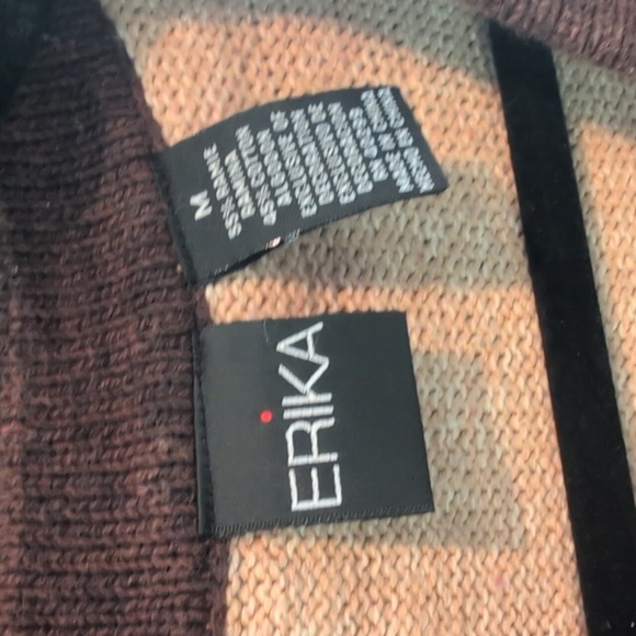 Erika Floral Embroidered Knit Fall Vest - Picture 4 of 6